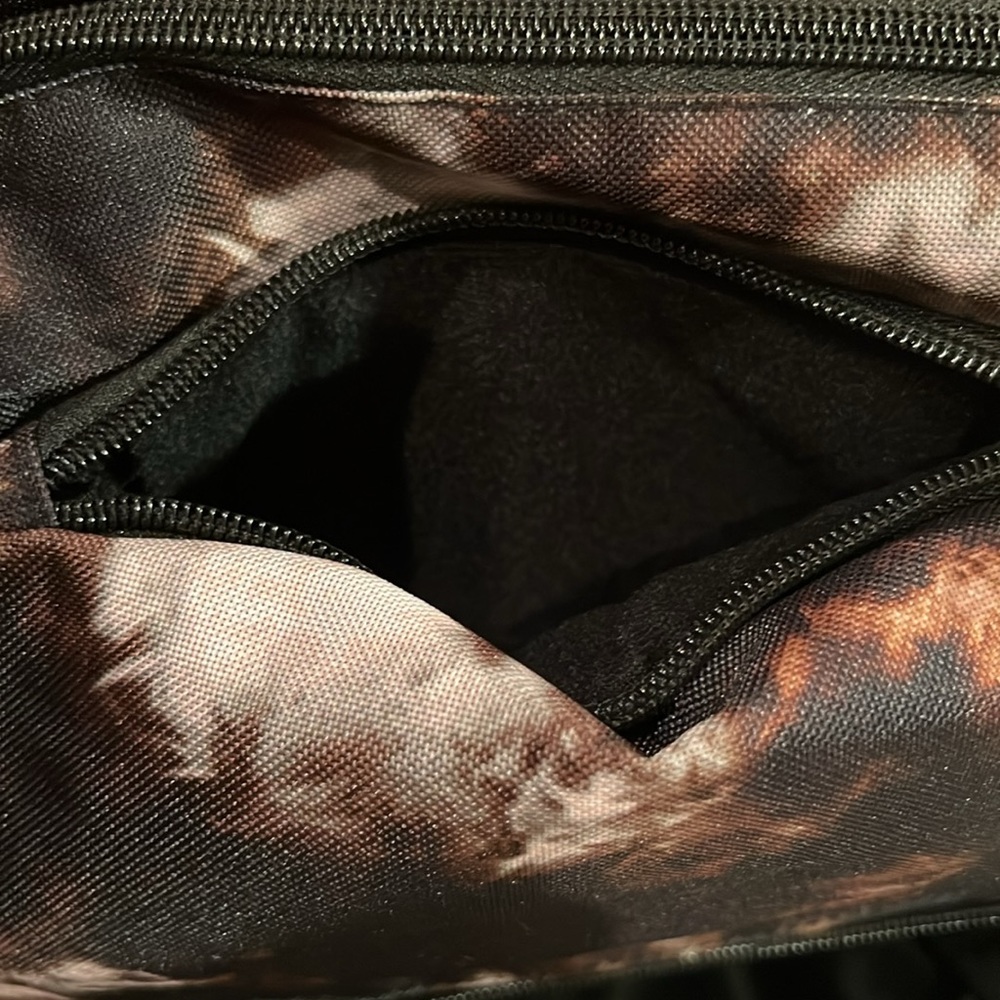Backpack - Picture 8 of 12